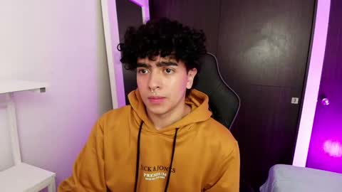 Nicolas online show from February 13, 2025, 8:45 pm