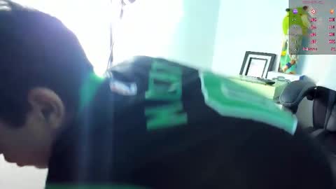 Nicolas online show from October 24, 2025, 6:32 am