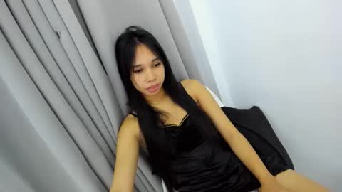 Nicole online show from September 17, 2025, 12:07 pm