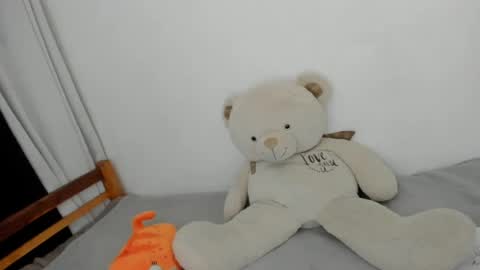 Nicole online show from July 8, 2026, 6:56 pm