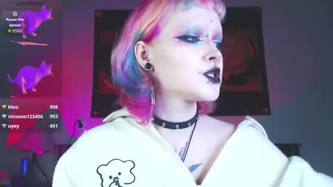 Nicole online show from December 20, 2025, 11:56 pm