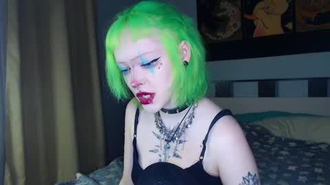 Nicole online show from January 11, 2026, 12:04 am