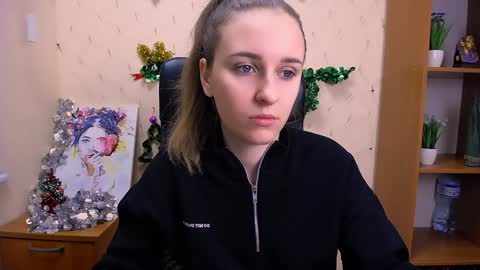 Nica online show from December 22, 2024, 12:05 pm