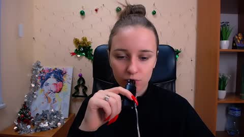 Nica online show from December 27, 2024, 11:50 am