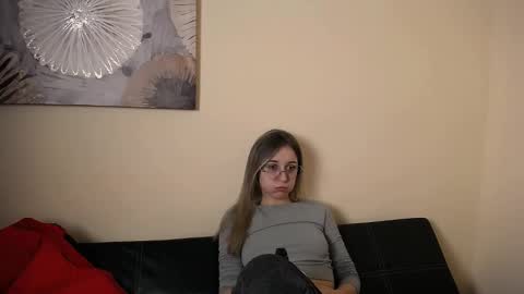 Nica online show from March 4, 2026, 10:32 am