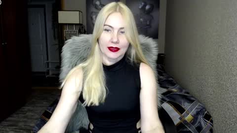Snapshot of _night_fantasy_ chatting on February 3, 2025, 9:29 pm Donella online show from February 3, 2025, 9:29 pm
