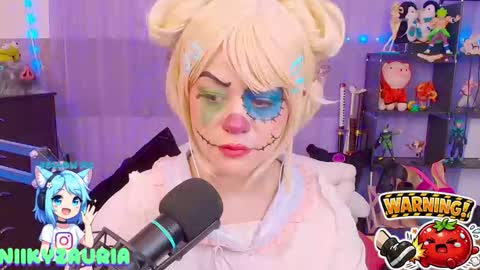 niiky online show from February 12, 2026, 4:02 pm