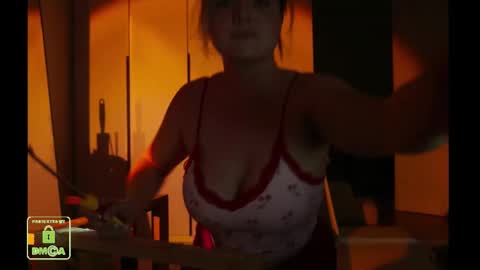 Snapshot of _noitanitsarcorp_ chatting on November 16, 2025, 1:49 pm R online show from November 16, 2025, 1:49 pm