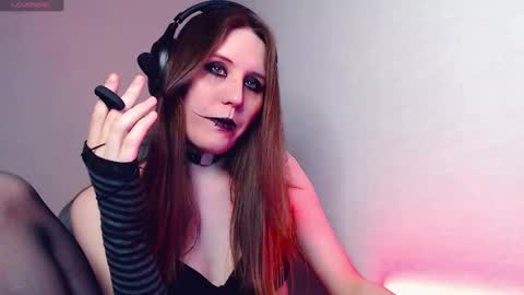 Tracy online show from February 11, 2025, 4:44 am