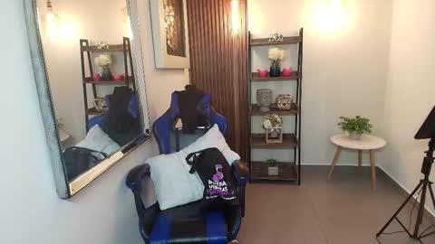 Olivia online show from January 10, 2026, 11:01 am