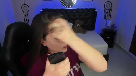 Snapshot of _oliviajoness chatting on September 23, 2025, 2:31 pm Olivia jones online show from September 23, 2025, 2:31 pm