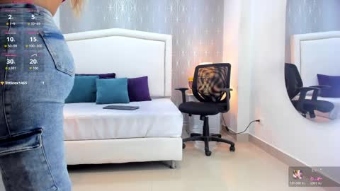 Snapshot of _peach1_ chatting on April 9, 2026, 1:38 pm peach1 online show from April 9, 2026, 1:38 pm