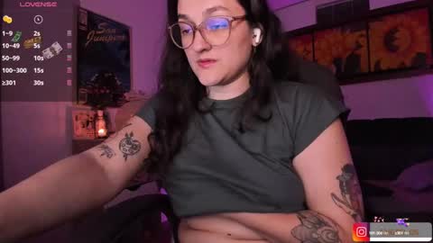 violeta ig  online show from January 22, 2025, 4:02 am