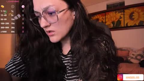 violeta ig  online show from March 1, 2025, 2:48 am