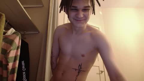 Snapshot of _peachtree_ chatting on December 13, 2025, 8:04 pm Willie online show from December 13, 2025, 8:04 pm