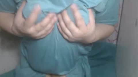 Pinaylovelybum online show from September 30, 2025, 9:14 am