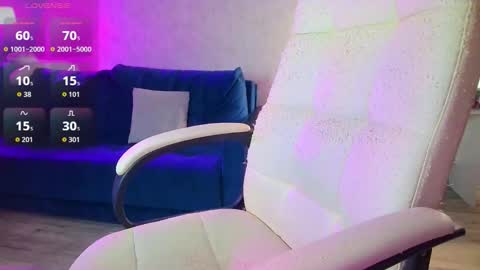 Ilona online show from October 21, 2025, 6:14 am