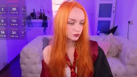 Maisie online show from November 2, 2025, 9:50 pm