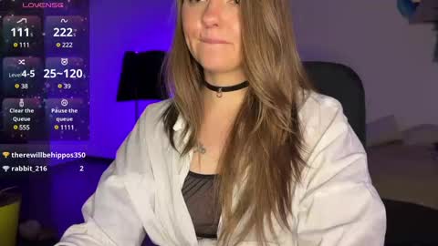 Snapshot of _private_person_ chatting on February 3, 2025, 8:24 pm HADLY today day-off see u online 0112 online show from February 3, 2025, 8:24 pm