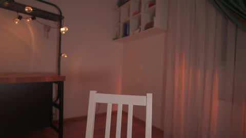 Eva online show from February 28, 2025, 11:23 pm