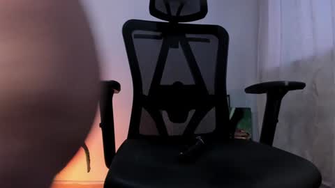 Cherr online show from January 15, 2025, 10:57 pm