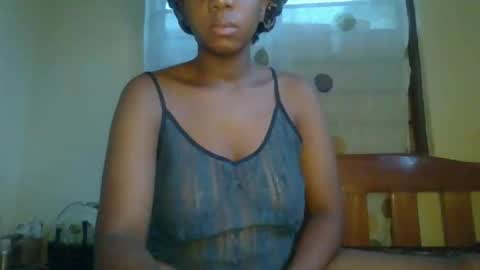 queen online show from March 8, 2026, 3:54 am