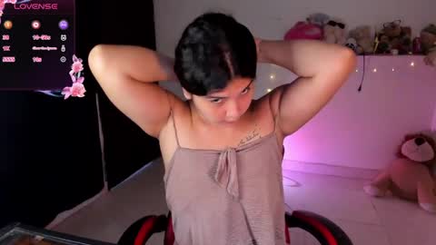 Snapshot of _rachell1 chatting on May 19, 2026, 7:20 pm Stefany online show from May 19, 2026, 7:20 pm