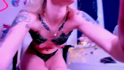 _ravena online show from February 3, 2025, 2:02 pm