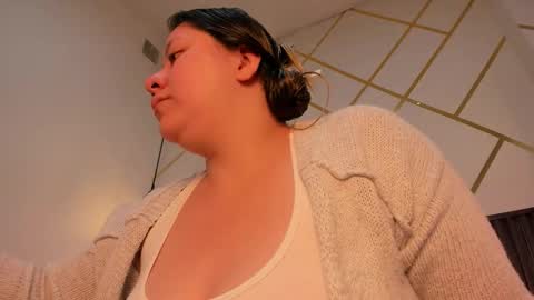 rebecca online show from November 27, 2025, 1:57 pm