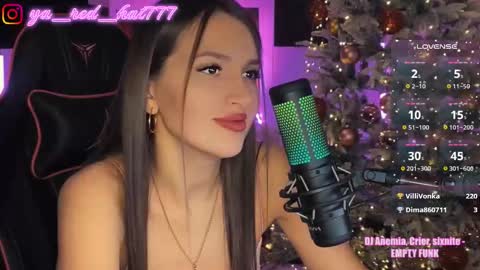 -RED HAT- online show from November 24, 2025, 6:18 pm