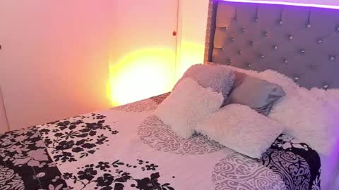 Snapshot of _redapple369 chatting on January 24, 2025, 9:17 am frutoprohibidoo online show from January 24, 2025, 9:17 am