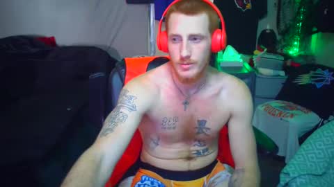 REDxxx online show from December 25, 2024, 9:43 pm