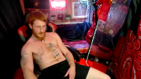 Snapshot of _redxxx chatting on June 8, 2026, 9:20 am REDxxx online show from June 8, 2026, 9:20 am