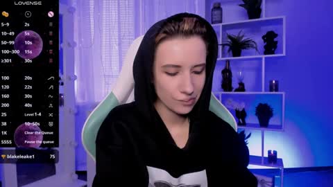 Snapshot of _rein_ramm chatting on March 31, 2026, 3:23 pm Rein online show from March 31, 2026, 3:23 pm