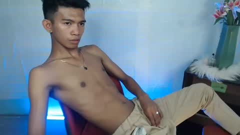 _rellvanxx online show from March 5, 2025, 2:12 pm