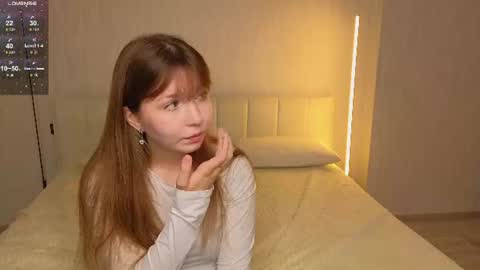 Snapshot of _reverse_gang_ chatting on June 11, 2026, 4:43 am LISSAPVT IS OPEN online show from June 11, 2026, 4:43 am
