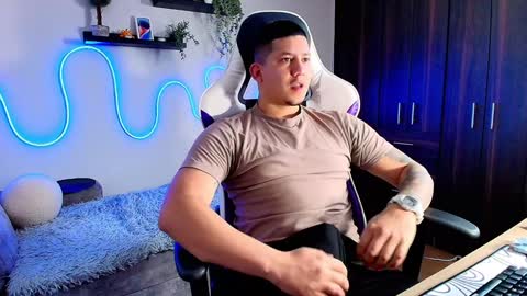 Roberto online show from January 22, 2025, 1:53 pm