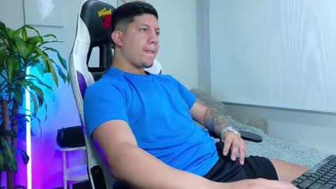 Snapshot of _robertobaggio chatting on February 9, 2026, 12:09 pm Roberto online show from February 9, 2026, 12:09 pm