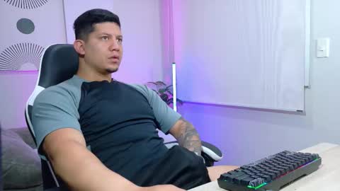 Snapshot of _robertobaggio chatting on February 24, 2026, 12:47 pm Roberto online show from February 24, 2026, 12:47 pm