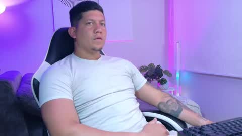 Roberto online show from April 12, 2026, 12:10 pm