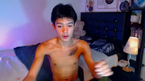_robinmartinxx online show from March 5, 2025, 12:33 pm