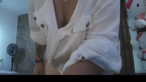 _rose_smith online show from July 14, 2026, 3:33 am