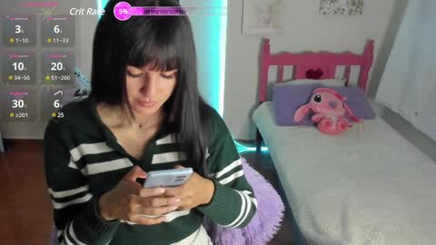 Snapshot of _roxy_1 chatting on December 6, 2024, 8:07 pm veronik independent model online show from December 6, 2024, 8:07 pm