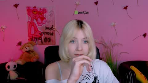 sabrina  online show from June 1, 2026, 6:42 pm