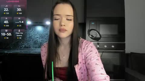 Snapshot of _sabrinasoft chatting on June 6, 2026, 9:30 pm Sabrina online show from June 6, 2026, 9:30 pm