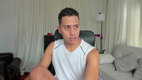 Snapshot of _sahhir chatting on October 18, 2025, 7:03 pm sair online show from October 18, 2025, 7:03 pm