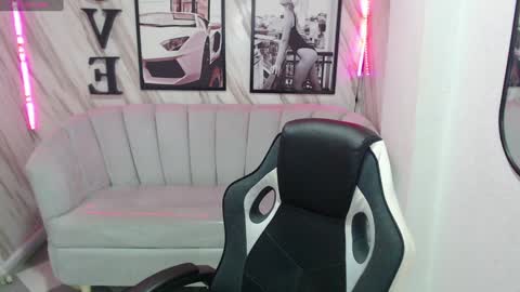 Samantha online show from January 14, 2025, 6:49 pm