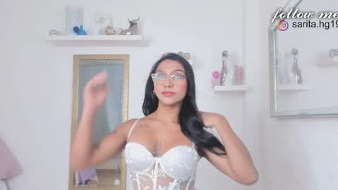 Snapshot of _sara_hernandez chatting on May 29, 2026, 6:33 am Sara intagram online show from May 29, 2026, 6:33 am