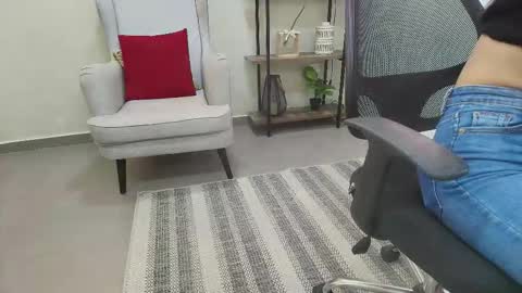 Sassy Girl online show from March 22, 2026, 11:13 am