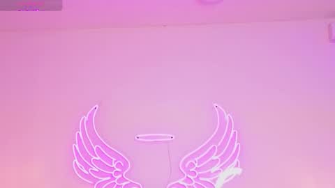 Scarlett online show from September 22, 2025, 9:00 am